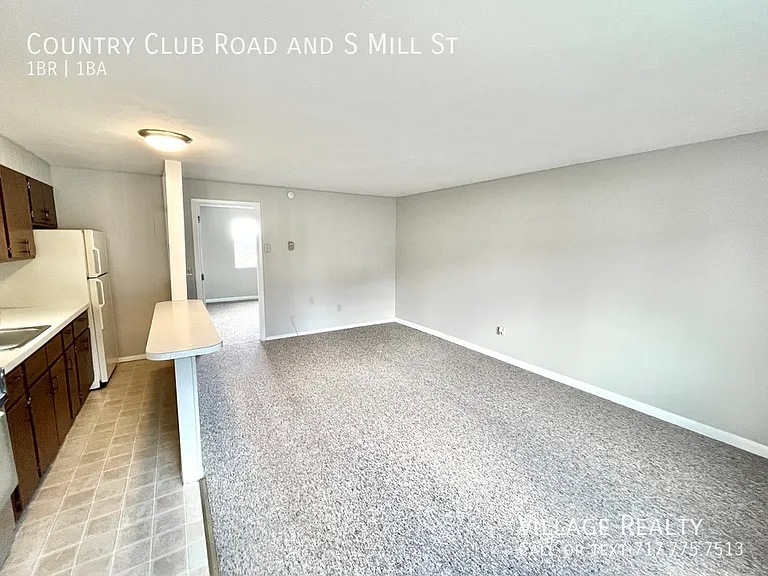Country Club Rd — Photo 24
