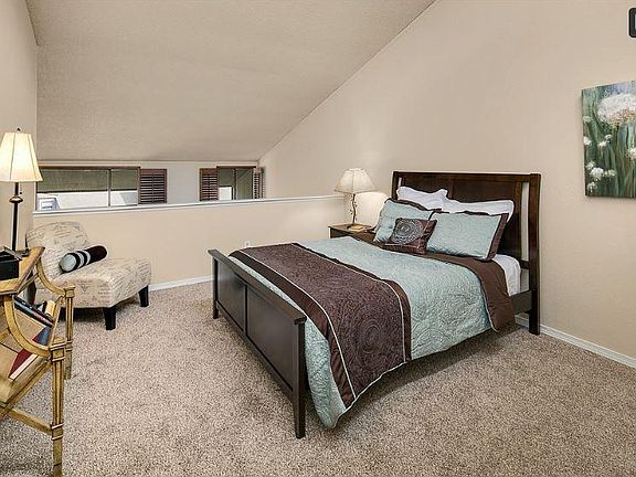 5th image of 6640 137th Ave NE Unit 438