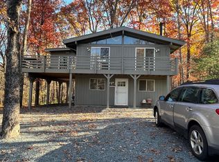 1924 Hemlock Farms, Hawley, PA 18428