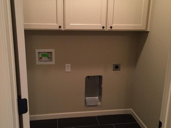 Landry Room