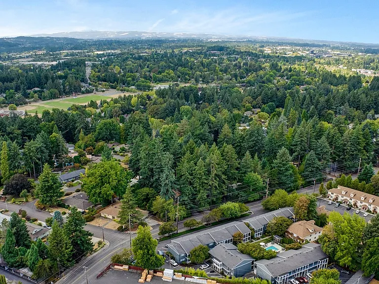 aerial view Sunset Station Apartments Portland Oregon