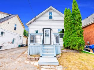 104 Park Rd S, Oshawa, ON L1J4G9