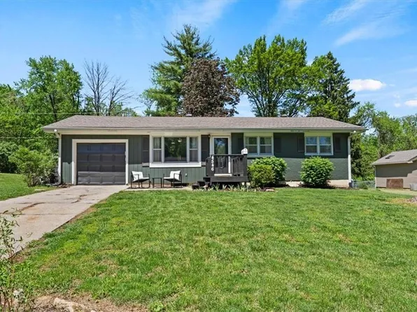 4546 NE 56th St, Kansas City, MO 64119