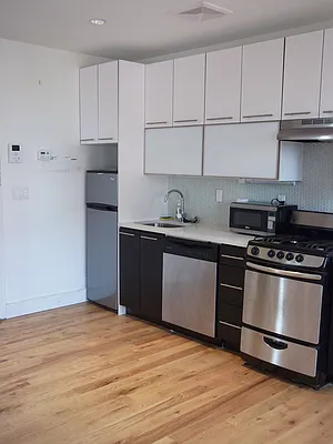 Rented by Nooklyn NYC LLC | media 1