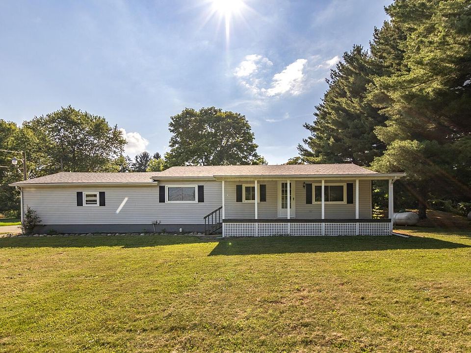 1st image of 2865 Logan Thornville Rd NE