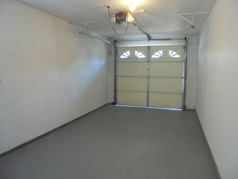 408 Sunset Ln — Photo 18