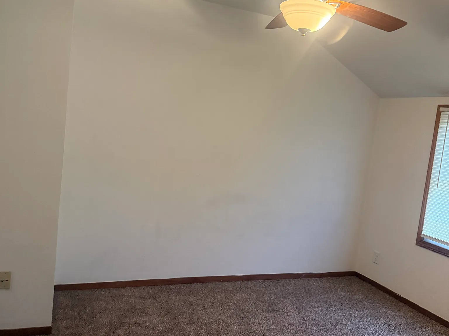 3662 S 46th St — Photo 3