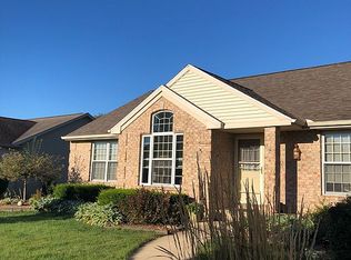 2411 Saint Andrews Rd, Urbana, IL 61802