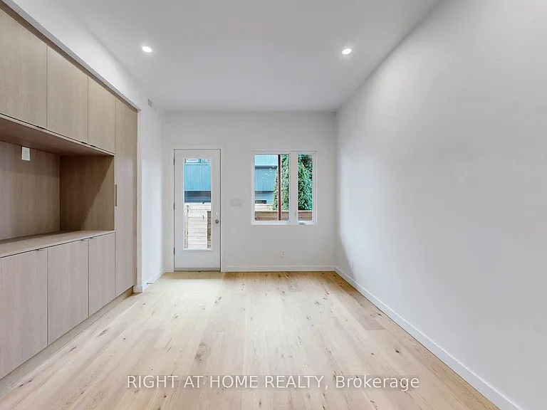 14 Salem Ave #1 — Photo 4