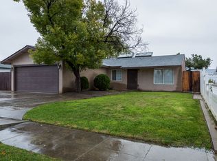 5937 E Robinson Ave, Fresno, CA 93727