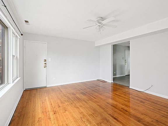 4th image of 7661 S Coles Ave #3A