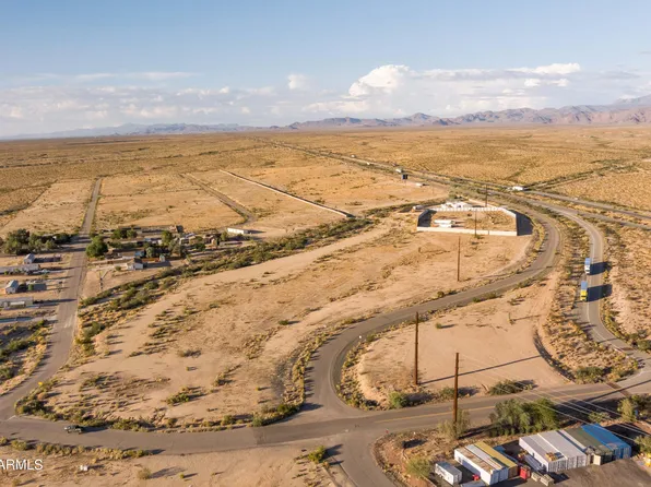 10731 S Frontage Road, Golden Valley, AZ 86413