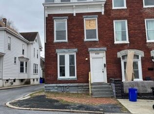 425 Peffer St, Harrisburg, PA 17102