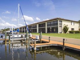 325 Banana River Blvd, Cocoa Beach, FL