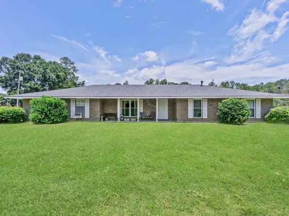 15259 Denham Rd, Pride, LA 70770