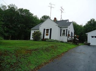 500 High St, Candia, NH 03034
