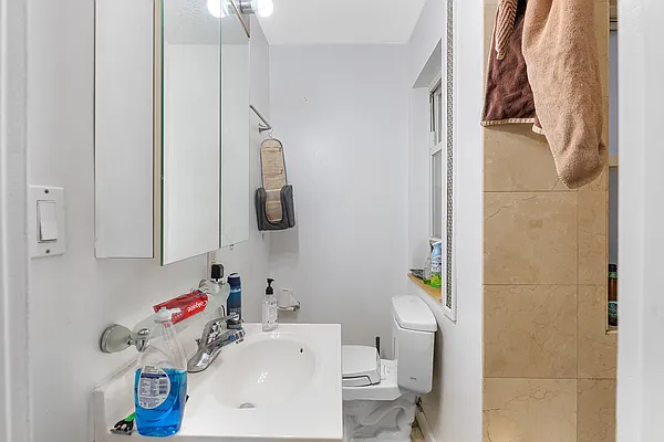 Rented by REAL New York | media 21