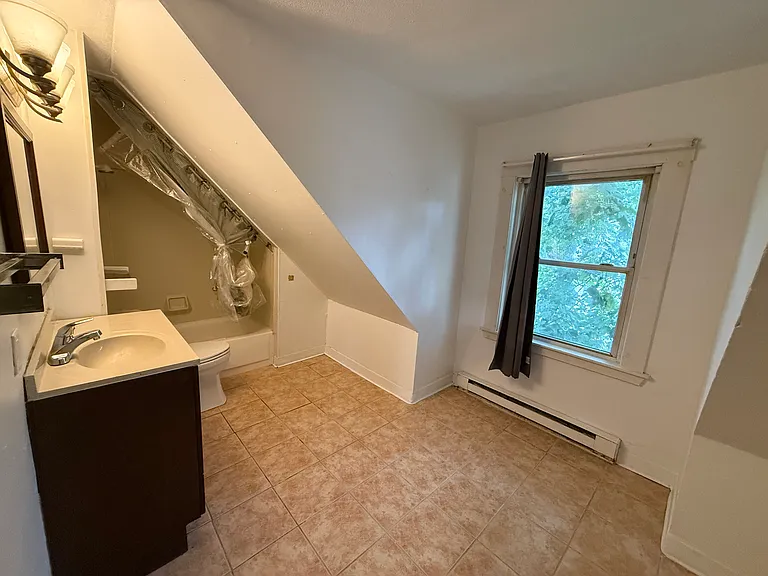 107 Bloomfield St #3 — Photo 13