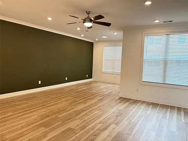 1343 Harvest Park Ln — Photo 8