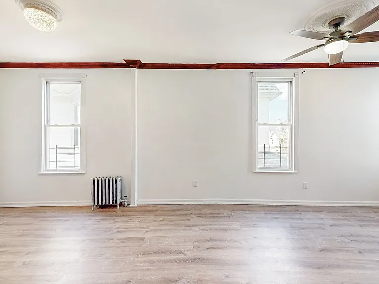 51 Jerome St #2 — Photo 4