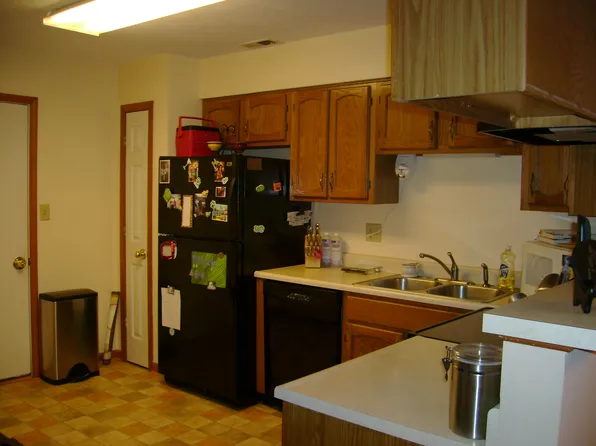 5456 Bay Harbor Dr, Indianapolis, IN 46254