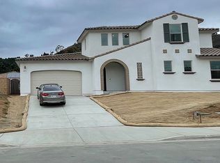 2496 Medley Ln, Escondido, CA 92027