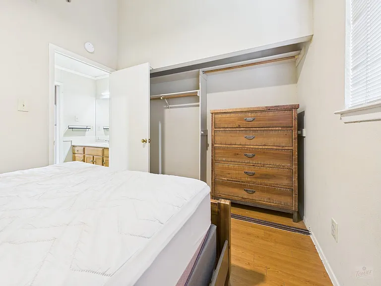 1905 San Gabriel St #206 — Photo 12