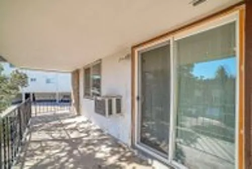 4593 S Lowell Blvd #C Photo 1 4593 S Lowell Blvd #C Photo 1