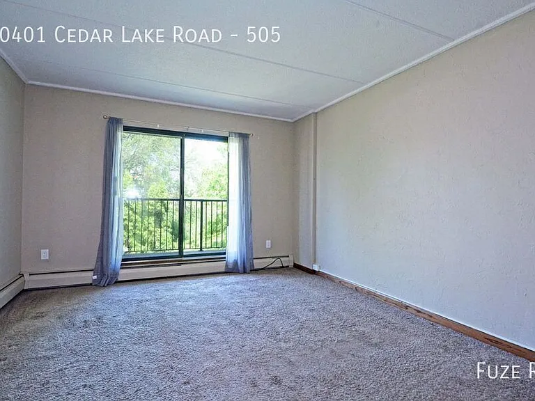 10401 Cedar Lake Rd #505 — Photo 13