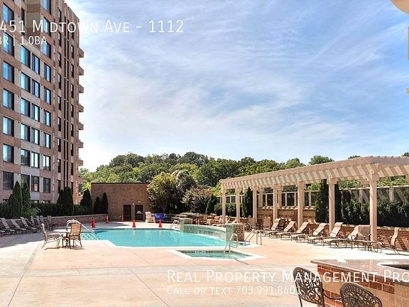 2nd image of 2451 Midtown Ave #1112