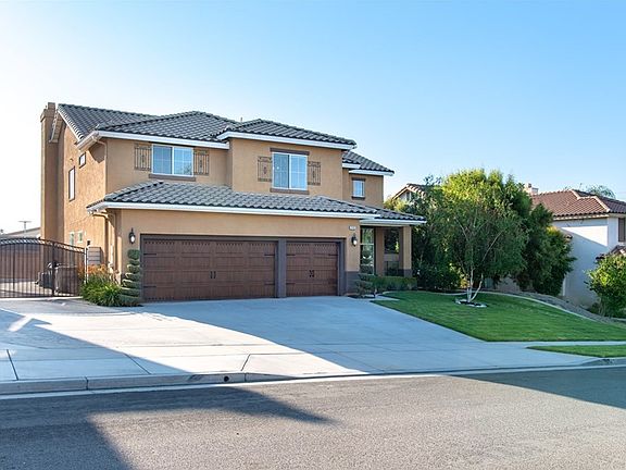 3rd image of 2410 Maverick Cir