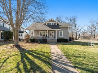 1017 S 6th Ave W, Newton, IA