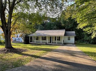 601 Virginia Ave, Suwanee, GA 30024