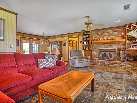 5th image of 10066 Bobcat Ln