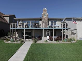 15808 Tradewind Dr, Spirit Lake, IA 51360