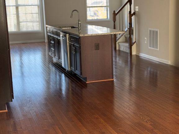 2nd image of 22259 Willington Sq