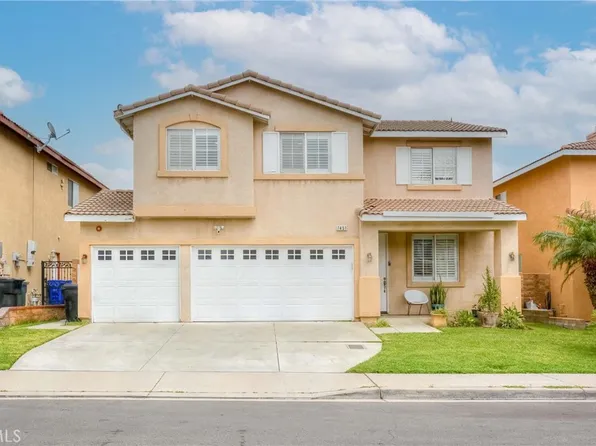 7451 Lawrence Pl, Fontana, CA 92336