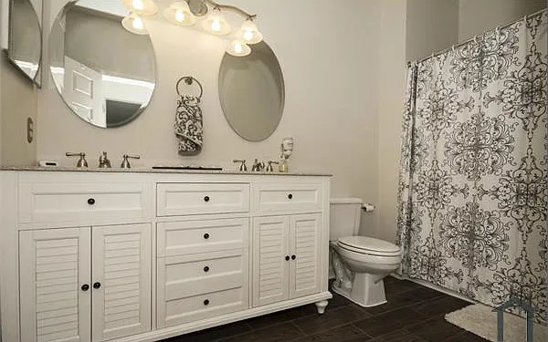 2 bed, 1137 sqft, $2,300 — Photo 4