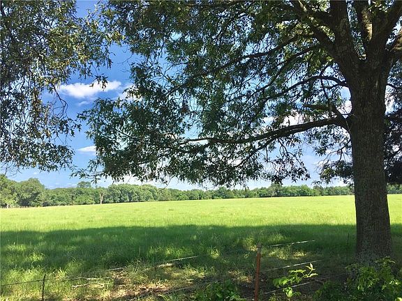 3rd image of 510 Vz County Road 1107