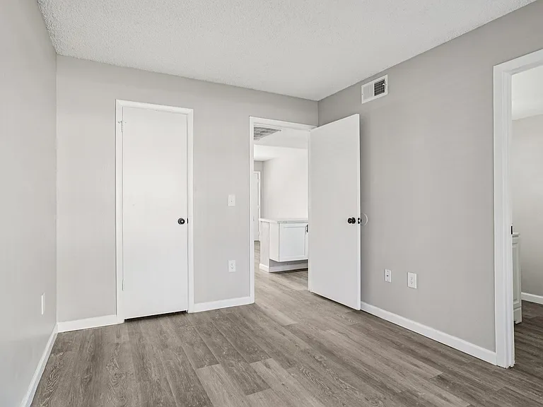 Waterview Crossing Apartments — Photo 22