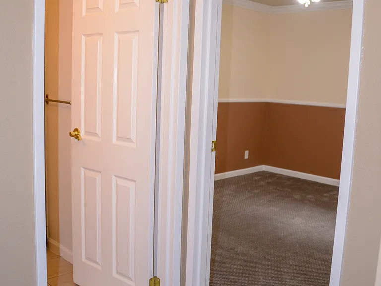 1433 Terra Nova Blvd — Photo 19