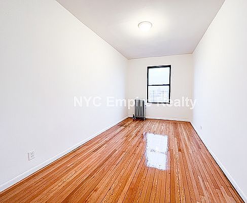 5th image of 310 Convent Ave #6E