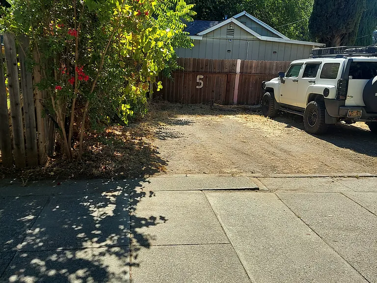 522 A St — Photo 9