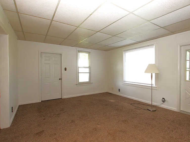 30665 Gerard Dr — Photo 5