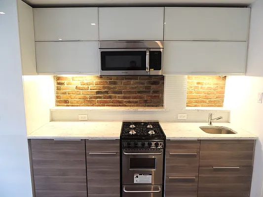 Rented by J Misrahi Realty Corp | media 19