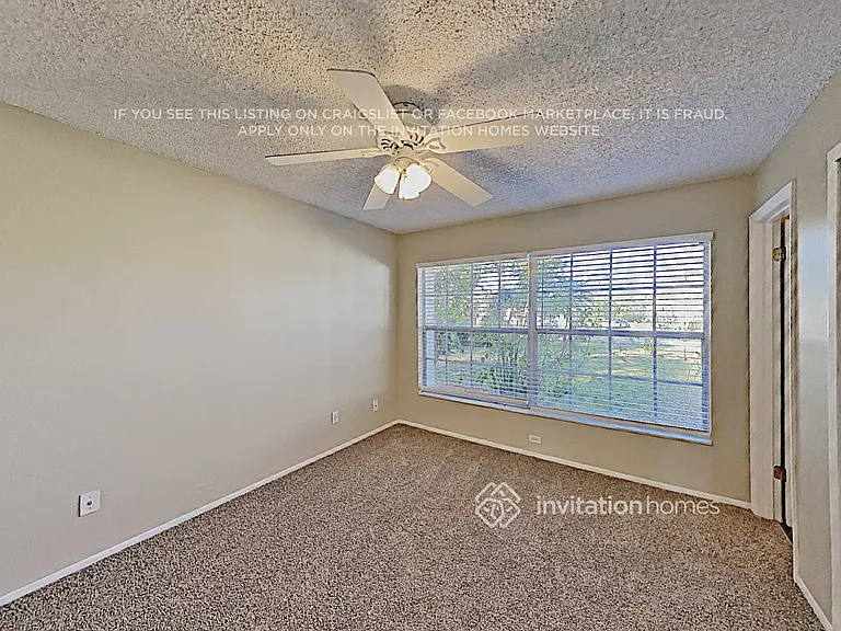 1567 Naples Cir — Photo 8