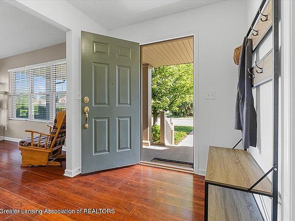 5th image of 3971 Mountain Glade Dr