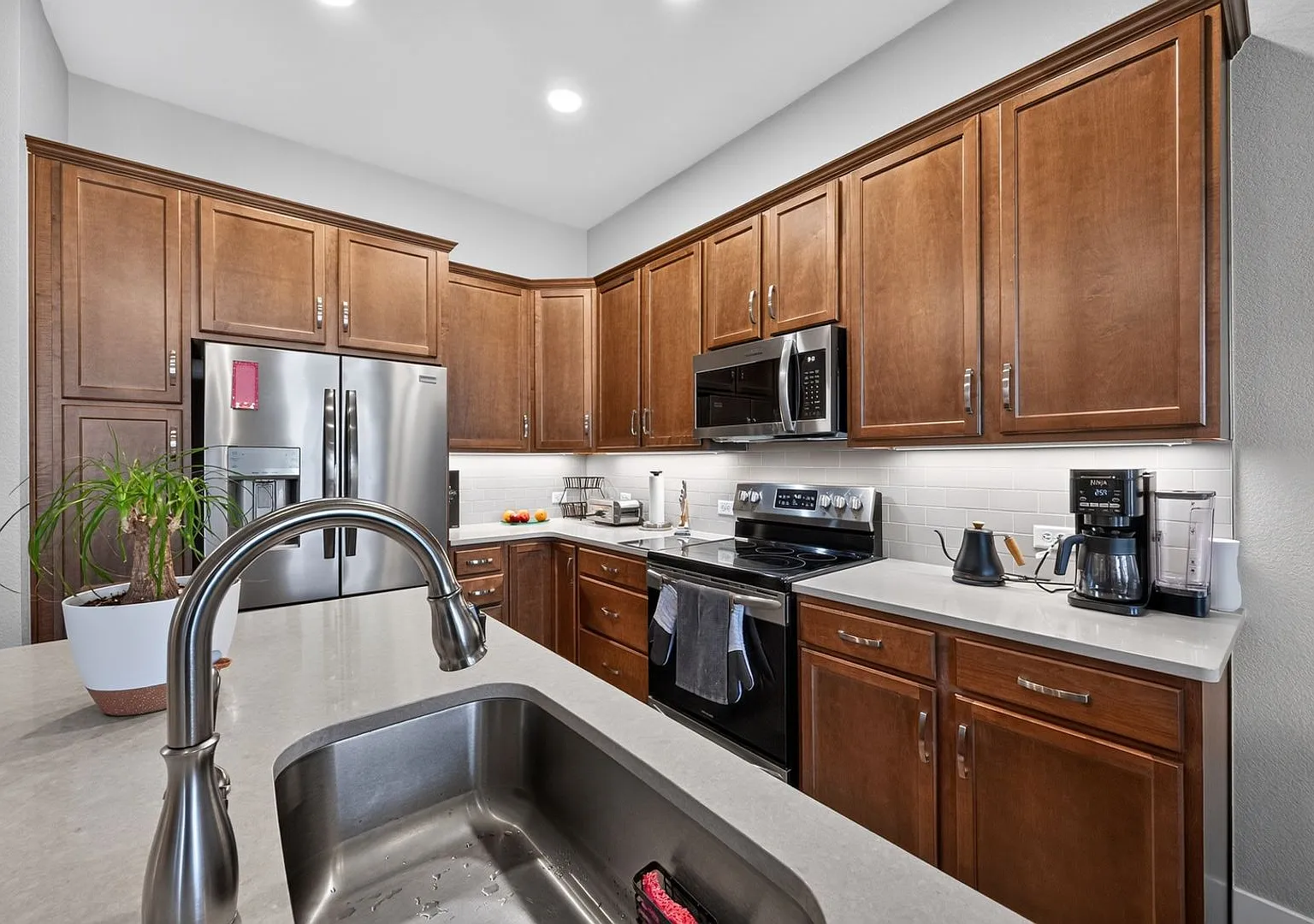 Spacious 3BR House in Loveland — Photo 4