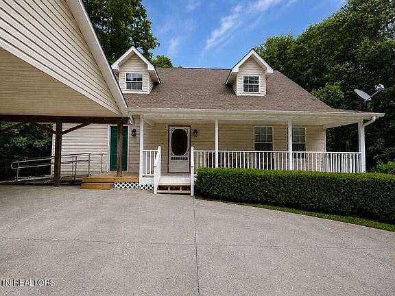 2nd image of 1968 Tranquility Ln