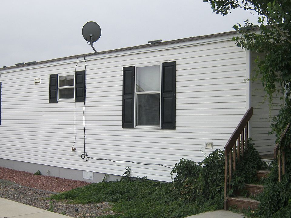 1st image of 3321 Yucca Cir #177